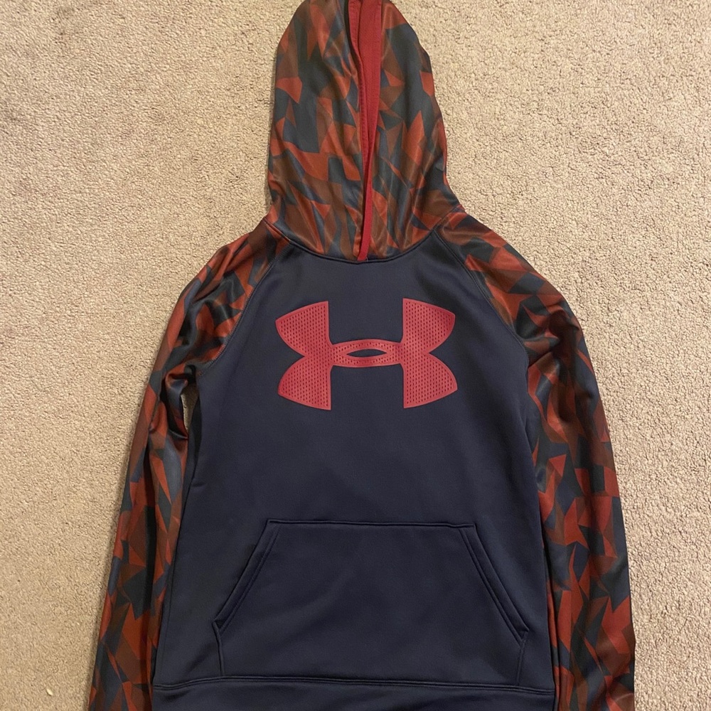 Youth large under armor sweatshirt